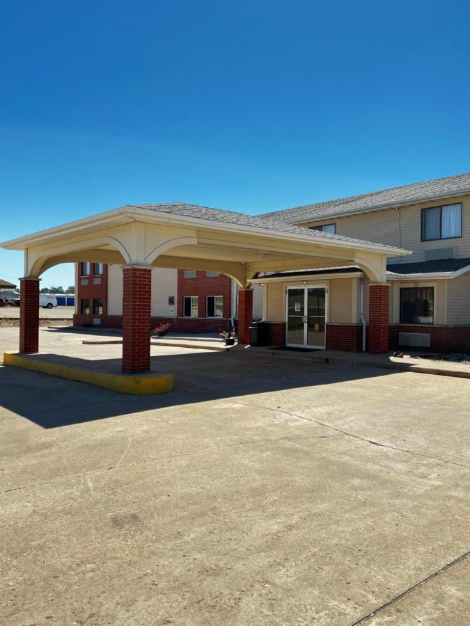 Designer Inn And Suites Toledo Esterno foto